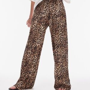 New TOPSHOP Leopard Print Wide Leg Pants